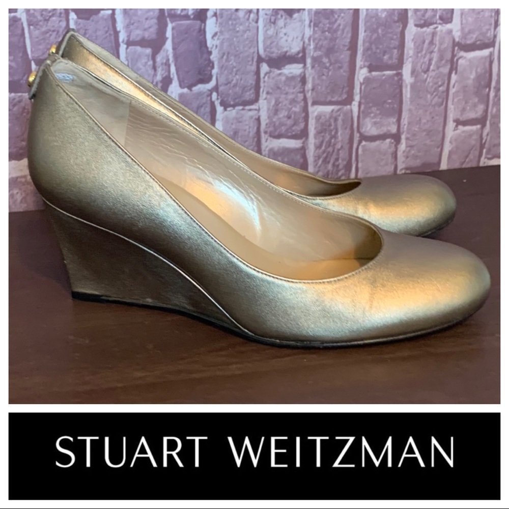Gold Metallic Leather Round Toe Wedges